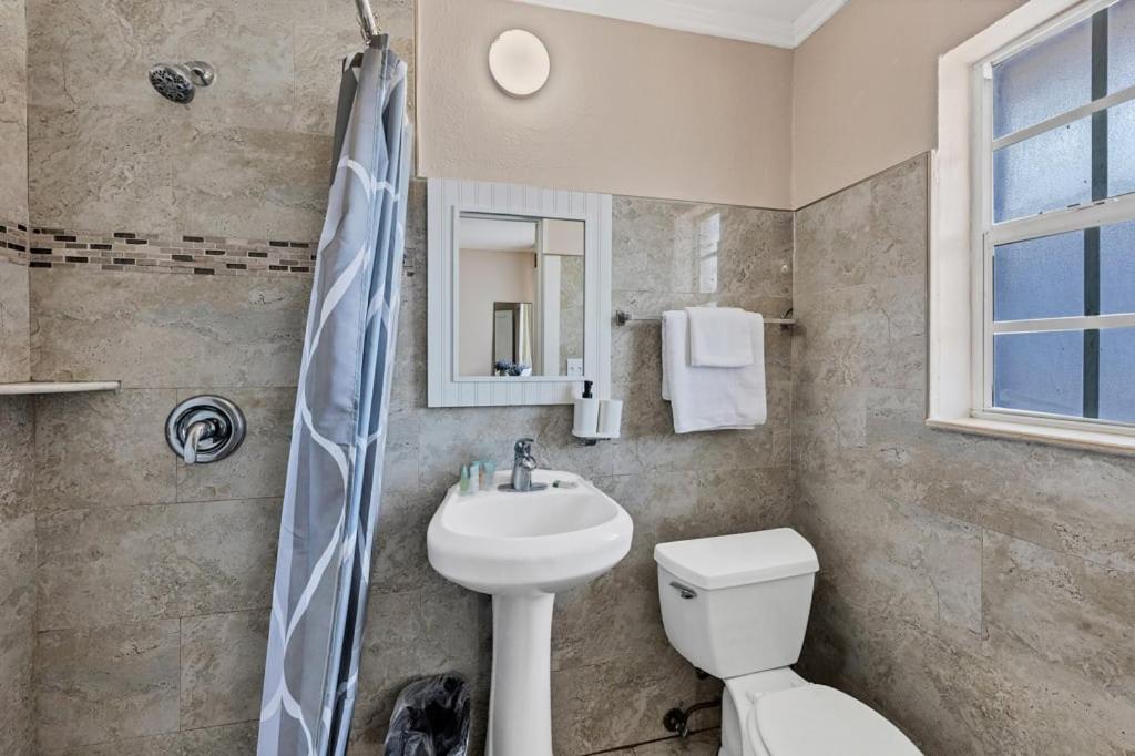 كليرووتر Located By The Beach 1 Bedroom With Parking And Pool المظهر الخارجي الصورة