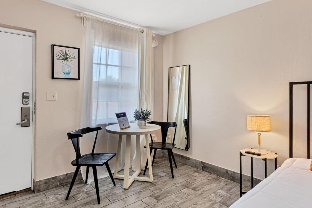 كليرووتر Located By The Beach 1 Bedroom With Parking And Pool المظهر الخارجي الصورة